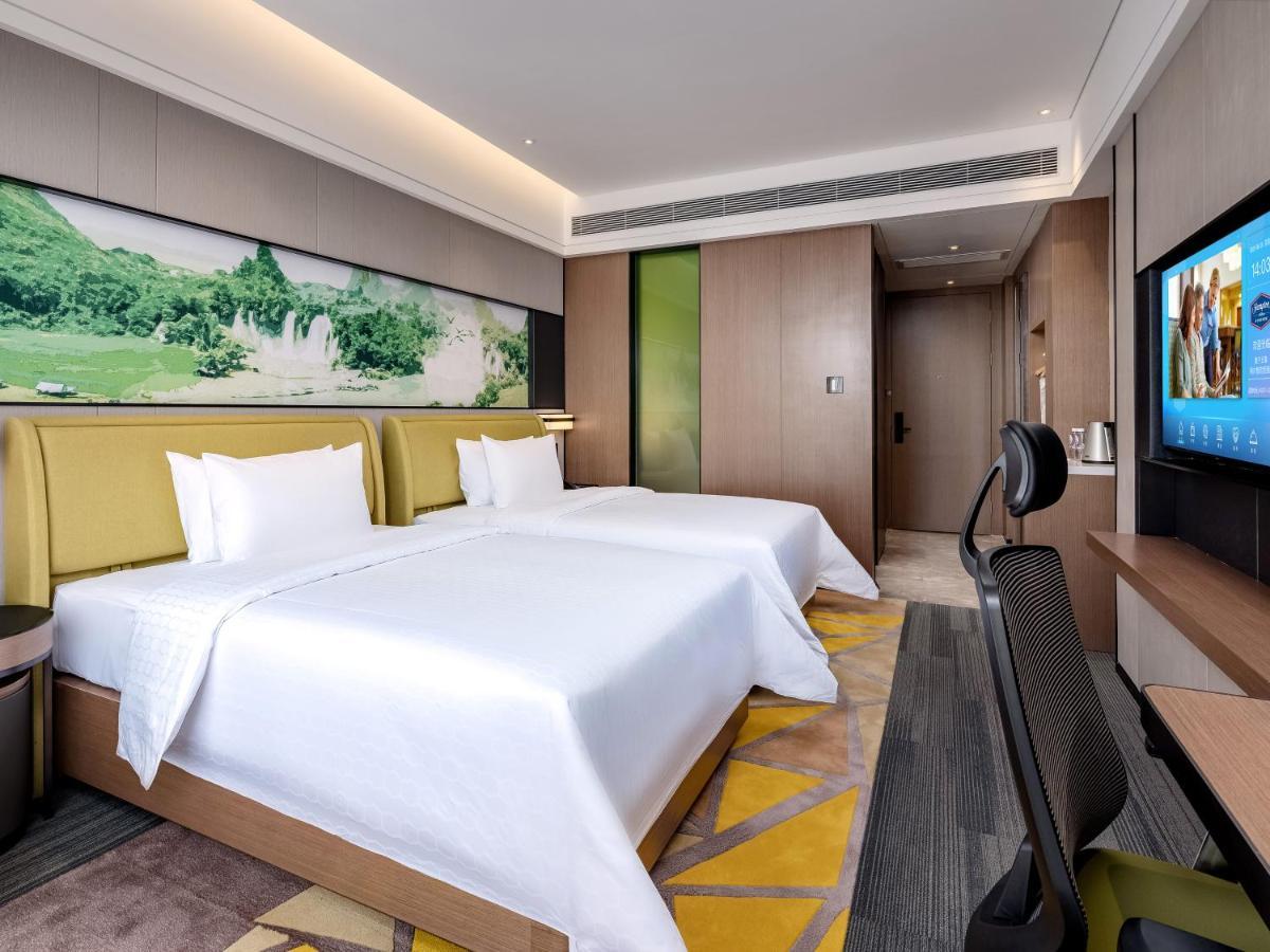 Отель Hampton By Hilton Nanning Wuxiang Экстерьер фото